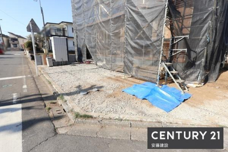 ���ԏ�@�y�@���ԏ�@/�@parking�@�z
����Q��\�Ȓ��ԃX�y�[�X
���v�w���ꂼ��̂��Ԃ����Ƃ̑O�ɒ�߂邱�Ƃ��ł��܂�
