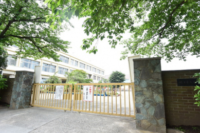 ���ӊ��@�y���w�Z�z���Ԏs�����{���w�Z�F703m