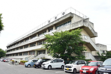 ���ӊ��@�y���w�Z�z���Ԏs�����{���w�Z�F1705m