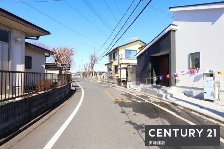 �O�ʓ��H�܂ތ��n�ʐ^�@������6���s��