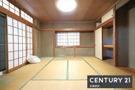 �a���@�y�@1�K�a���@/�@8���@�z
���r���O���̘a���́A����������΃��r���O�����J���I�ȋ�ԂɁI
�t�@�~���[�N���[�N�₨�q�l�̗V�я�Ȃǂɂ��֗��ł�