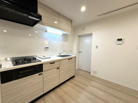 �L�b�`���@�y�@�L�b�`���@/�@Kitchen�@�z
���[�ƍ�ƃX�y�[�X����������m�ۂ����V�X�e���L�b�`��