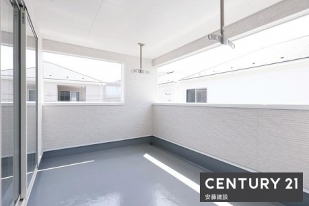 �o���R�j�[�@�y�@�o���R�j�[�@/�@Balcony�@�z
�V����C�ɂ������󂪂ł���C���i�[�o���R�j�[�I������ŗz����ǍD
���C�h�o���R�j�[�̂��ߐ��󕨂̗ʂ������Ă����S�ł�