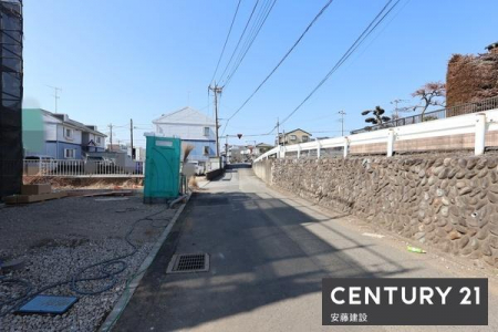 �O�ʓ��H�܂ތ��n�ʐ^�@�y�@�O�ʓ��H�@�z
�k����4.3������