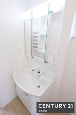 ���ʑ�E���ʏ��@�y�@�Ɨ����ʉ��ϑ�@�z
���󂯂��L���g������̗ǂ����ʉ��ϑ�
�O�ʋ����␅�����ɉ��ϕi��|���p��Ȃǂ����܂��ĕ֗��ł��I