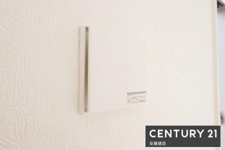 ���̑��@�y�@24���Ԋ��C�V�X�e���@�z
�����̋�C���펞����ւ���֗��Ȑݔ��i�V�b�N�n�E�X�ǌ�Q�΍�j