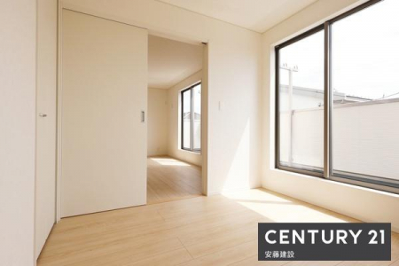 �m���@�y�@�m���@/�@4.5���@�z
���r���O���̗m���͎q�ǂ��̗V�я��Ǝ��A�d���X�y�[�X�Ƃ��Ă��g������
