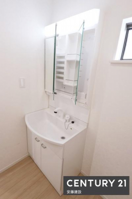 ���ʑ�E���ʏ��@�y�@�Ɨ����ʉ��ϑ�@�z
���󂯂��L���g������̗ǂ����ʉ��ϑ�
�O�ʋ����␅�����ɉ��ϕi��|���p��Ȃǂ����܂��ĕ֗��ł��I