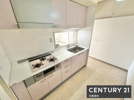 �L�b�`���@�y�@�L�b�`���@/�@Kitchen�@�z
���[�ƍ�ƃX�y�[�X����������m�ۂ����Ζʎ��V�X�e���L�b�`���I
�������̕Еt����^�яo�������₷���J�E���^�[�d�l