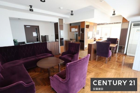 ���̑����p���@�y�@�ݔ��@�z
���q�̍ۂ⋏�Z�҂̌e���̏�ƂȂ鋤�p���̃��E���W�X�y�[�X
�I�[�g���b�N�𔲂���ƍ���ɂ���܂�