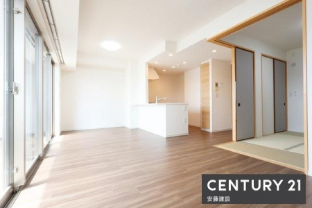 ���r���O�@�y�@���r���O�@/�@14.2���@�z
��ʑ|���o�����̂��ߖ��邭�̌����郊�r���O
����̑唼���߂������������炱���߂����₷����Ԃɂ�����肽���ł��ˁI