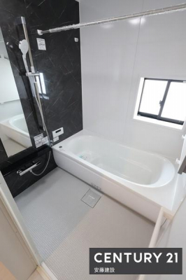 �����@�y�@�����@/�@Bathroom�@�z
�����Ղ�̂����ɂ������Z���ꂻ���Ȃ�Ƃ�̗���
�����g�[�����@��������Ă��芷�C���₷���A�~��͉ߓx�ȉ��x����h���܂�