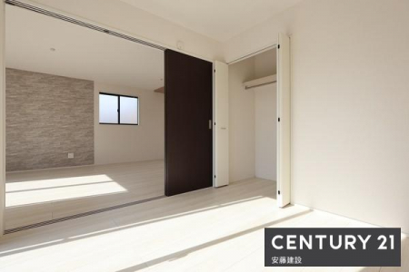 �m���@�y�@1�K�m���@/�@4.5���@�z
���r���O���̗m���͎q�ǂ��̗V�я��Ǝ��A�d���X�y�[�X�Ƃ��Ă��g������
