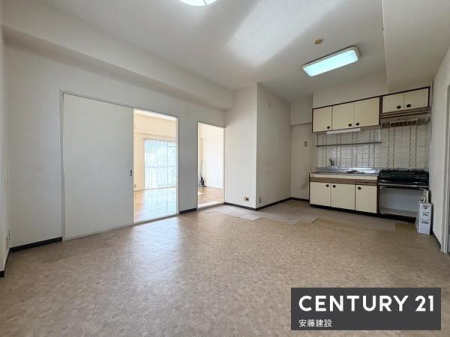 ���r���O�@�y�@���r���O�@/�@10.5���@�z
�Ƒ��݂�Ȃ�������肭�낰������LDK
����̑唼���߂������������炱���߂����₷����Ԃɂ�����肽���ł��ˁI