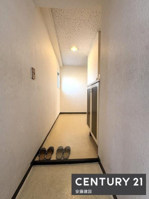 ���ց@�y�@���ց@/�@entrance�@�z
�Z�ސl�𖈓�������}�������A�������������͋C�̌���
�V���[�Y�{�b�N�X����