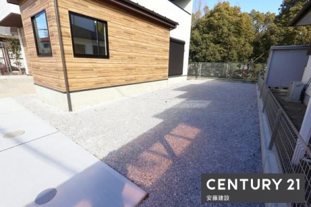 ��@�y�@��@/�@Garden�@�z
���u��V�я�ɂ����p�ł���L���̂��늮��
�E�b�h�f�b�L��t����ΓǏ��₨���Q���y���߂܂��I