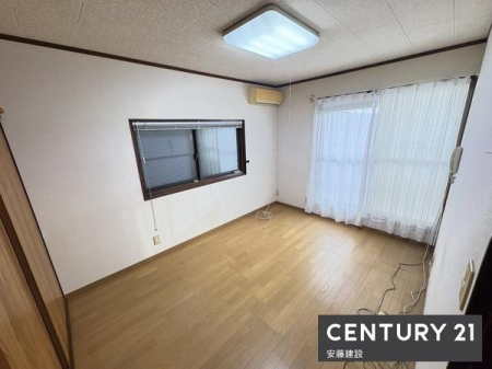 �m���@�y�@�m���@/�@6���@�z
���D���ȉƋ�����R�Ƀ��C�A�E�g�ł���L���̗m���I
