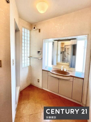 ���ʑ�E���ʏ��@�y�@2�K���ʏ��@/�@Washroom�@�z
�t���b�g�ő|�������₷�����ʉ��ϑ䊮��
��^���Őg�����Ȃ݂̃`�F�b�N���o�b�`���I