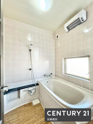 �����@�y�@�����@/�@Bathroom�@�z
�����Ղ�̂����ɂ������Z���ꂻ���ȁA���������闁��
