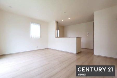 ���r���O�@�y�@���r���O�@/�@15.25���@�z
�Ƒ��݂�Ȃ�������肭�낰�����Ȗ��邢LDK
����Q���𒆐S�Ɍ��ցE�����E�g�C���܂ł̃o���A�t���[������z�肵���݌v�I