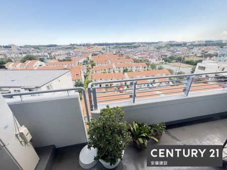 �Z�˂���̒��]�ʐ^�@�y�@���n����̒��]�@�z
8�K�o���R�j�[����̒��]�I�z���������錚�����Ȃ��z����ǍD