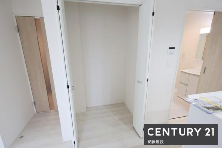 ���[�@�y�@�p���g���[�@�z
�H���i����p�i�����[�ł���p���g���[�����I
