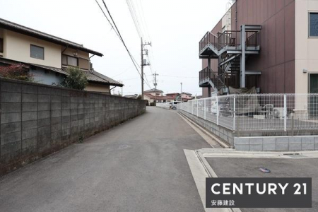 �O�ʓ��H�܂ތ��n�ʐ^�@�y�@�O�ʓ��H�@�z
�쓌����4�������E�����n����4.2���V�ݓ��H
