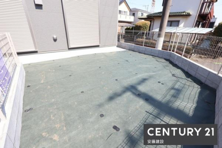 ��@�y�@��@/�@Garden�@�z
�g���ȓ��
�O�ʓ��H��荂���ʒu�ɂ���̂Ő��󕨂������Ă��ڗ����ɂ����݌v
