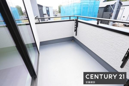 �o���R�j�[�@�y�@�o���R�j�[�@/�@Balcony�@�z
��Ƃ肠��L���̓쐼�o���R�j�[�I
