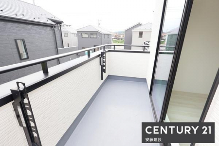 �o���R�j�[�@�y�@�o���R�j�[�@/�@Balcony�@�z
�Q������o���\�ȓ�����o���R�j�[�I
�z���肪�悭���󕨂��������芣���܂�
�q�������ɃT�[�r�X�o���R�j�[�t��
