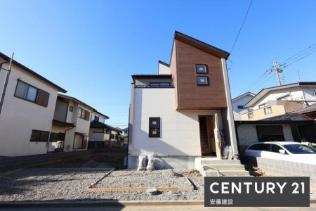 ���̑����n�@���ӂɂ͑召�����̌���������A���q�l��y�b�g���̂т̂їV�ׂ܂�