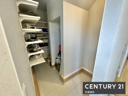 ���[�@�y�@SIC�@�z
�T�C�Y�����̂��₷�����I�^�C�v��SIC�I
�n���K�[�p�C�v�����΃R�[�g�ށE�������[�\�Őg�x�x�����₷���Ȃ�܂���