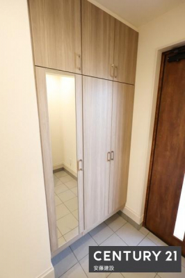 ���[�@�V���[�Y�{�b�N�X