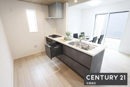 �L�b�`���@�y�@�L�b�`���@/�@Kitchen�@�z
���r���O�����n����I�[�v���L�b�`���ŁA�������̎󂯓n�����X���[�Y�I