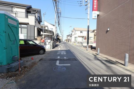 �O�ʓ��H�܂ތ��n�ʐ^�@�y�@�O�ʓ��H�@�z
������5������