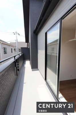 �o���R�j�[�@�y�@�o���R�j�[�@/�@Balcony�@�z
2��������o���\�ȓ�����o���R�j�[�I
���ɒ������󕨂��������񊱂������ȋ��