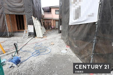 ���ԏ�@�y�@���ԏ�@/�@parking�@�z
����Q��\�Ȓ��ԃX�y�[�X
���v�w���ꂼ��̂��Ԃ����Ƃ̑O�ɒ�߂邱�Ƃ��ł��܂�
