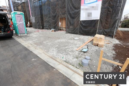 ���ԏ�@�y�@���ԏ�@/�@parking�@�z
����Q��\�Ȓ��ԃX�y�[�X
���v�w���ꂼ��̂��Ԃ����Ƃ̑O�ɒ�߂邱�Ƃ��ł��܂�
