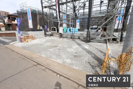 ���ԏ�@�y�@���ԏ�@/�@parking�@�z
����Q��\�Ȓ��ԃX�y�[�X
���v�w���ꂼ��̂��Ԃ����Ƃ̑O�ɒ�߂邱�Ƃ��ł��܂�
