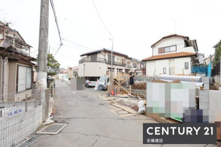 �O�ʓ��H�܂ތ��n�ʐ^�@�y�@�O�ʓ��H�@�z
�k����4.2�������E������4������