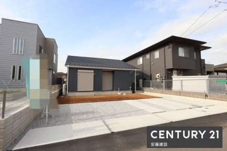 ���ԏ�@�y�@���ԏ�@/�@parking�@�z
����3��\�Ȓ��ԃX�y�[�X
���v�w���ꂼ��̂��Ԃ����Ƃ̑O�ɒ�߂邱�Ƃ��ł��܂�
