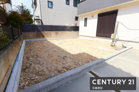 ��@�y�@��@/�@Garden�@�z
��Ƃ肠�邨��̓K�[�f�j���O��ƒ�؉��ȂǊy���݂��L����܂��ˁI
�E�b�h�f�b�L��t����ΓǏ��₨���Q���y���߂܂�