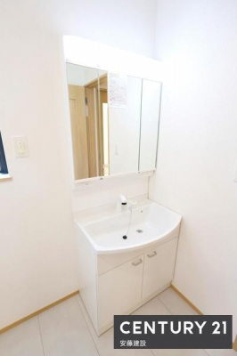 ���ʑ�E���ʏ��@�y�@�Ɨ����ʉ��ϑ�@�z
���󂯂��傫���g������̗ǂ����ʉ��ϑ�
�O�ʋ����␅�����ɉ��ϕi��|���p��Ȃǂ����܂��ĕ֗��ł��I