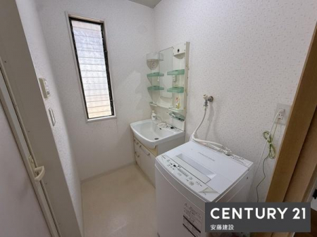 ���ʑ�E���ʏ��@�y�@���ʏ��@/�@Washroom�@�z
������������ʏ�
����������[�ł���Ɨ����ʉ��ϑ䊮���I