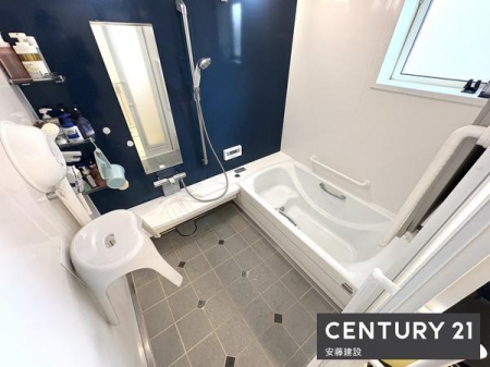 �����@�y�@�����@/�@Bathroom�@�z
�����Ղ�̂����ɂ������Z���ꂻ���ȁA���������闁��
