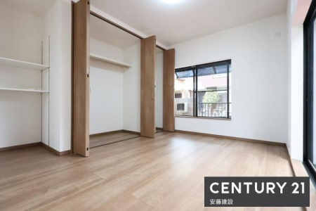 ���r���O�@�y�@���r���O�@/�@16���@�z
�O�ʍ̌��ŗz���E���ʗǍD�ȃ��r���O�I
�d�؂�����΋����ɂ��Ȃ�t���L�V�u���݌v