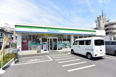 ���ӊ��@�y�R���r�j�z�t�@�~���[�}�[�g���ԓ�����X�F777m