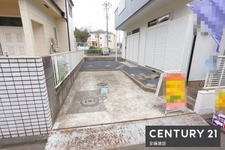 ���ԏ�@�y�@���ԏ�@/�@parking�@�z
����1��\�ȃX�y�[�X