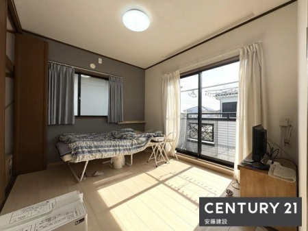 �Q���@�y�@�Q���@/�@5.25���@�z
�o���R�j�[�ɖʂ��Ė��邭���������ȐQ���I
���D�݂̉Ƌ��u���ăz�e�����C�N�ȋ�Ԃ��y���߂܂�