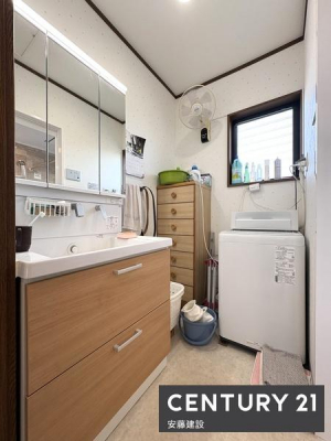 ���ʑ�E���ʏ��@�y�@���ʏ��@/�@Washroom�@�z
�g�x�x�̂��₷���Ɨ����ʉ��ϑ䊮��
